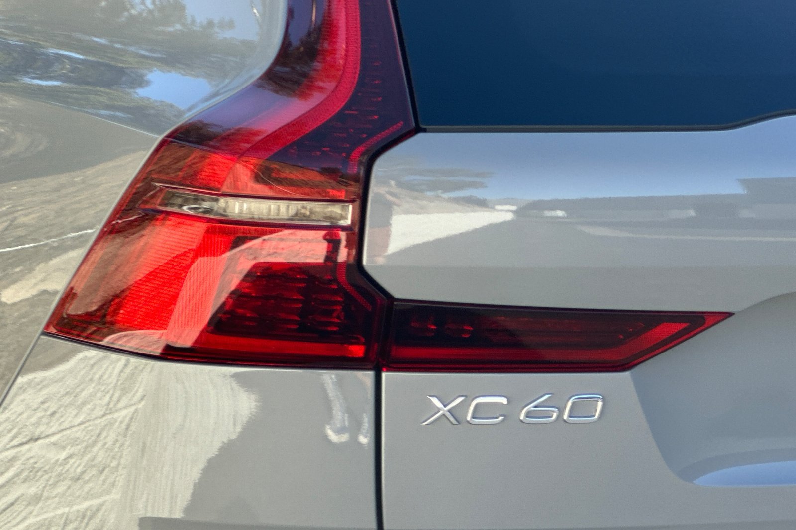 New 2026 Volvo XC60 T8 Ultra AWD/4WD image 22