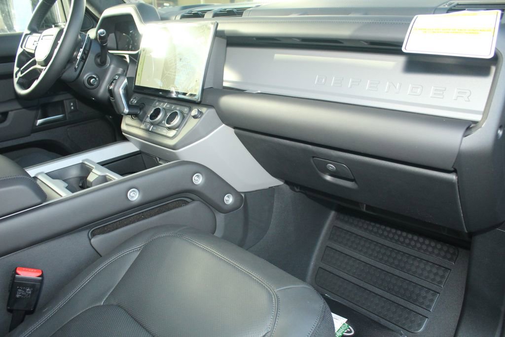 New 2026 Land Rover Defender 110 V8 image 23