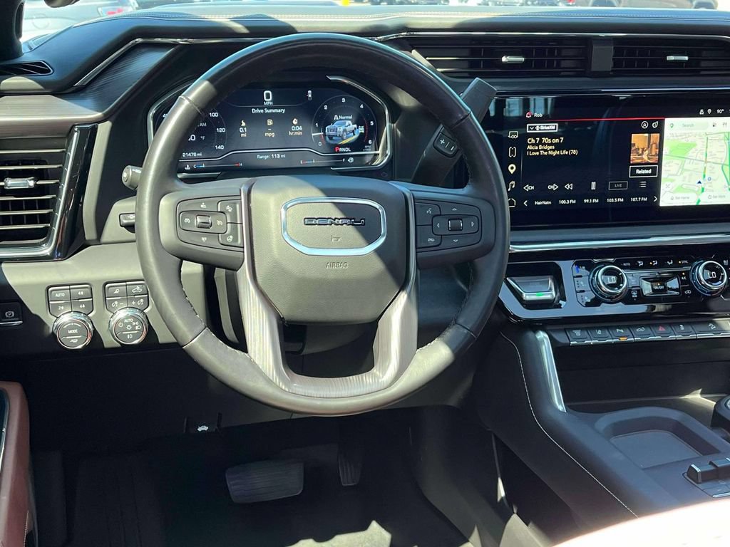 Used 2025 GMC Sierra 2500 Denali Ultimate AWD/4WD image 13