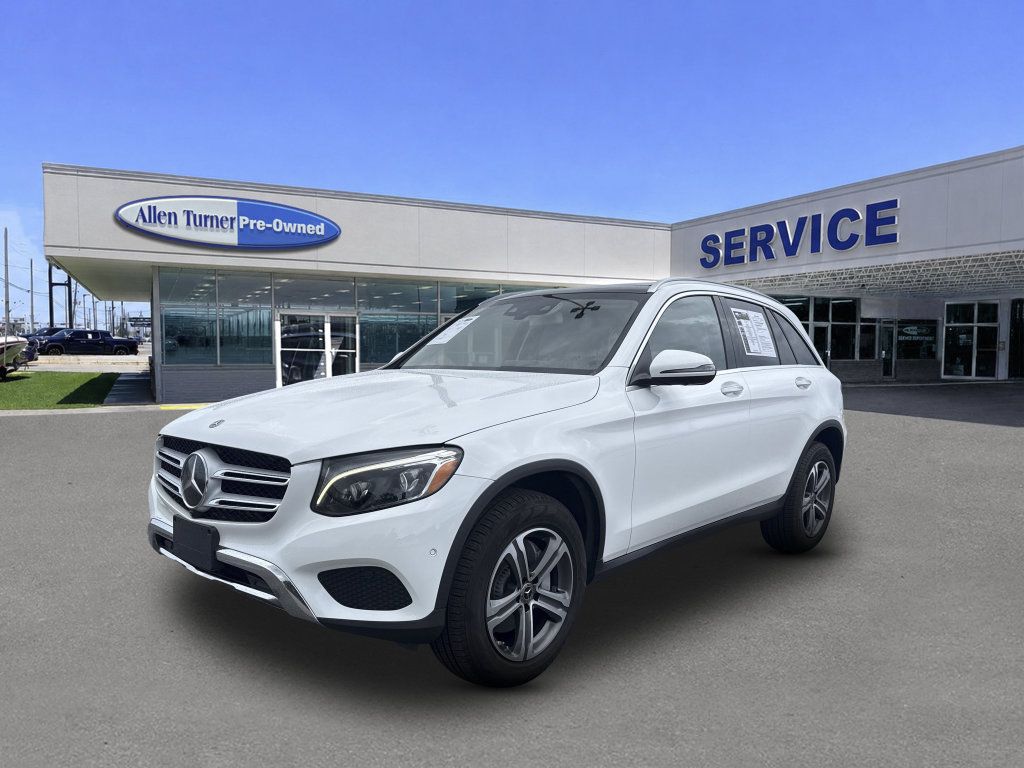 Used 2018 Mercedes-Benz GLC 300 4MATIC image 4