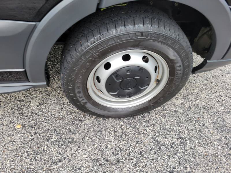 Used 2018 Ford Transit 150 XL RWD image 34