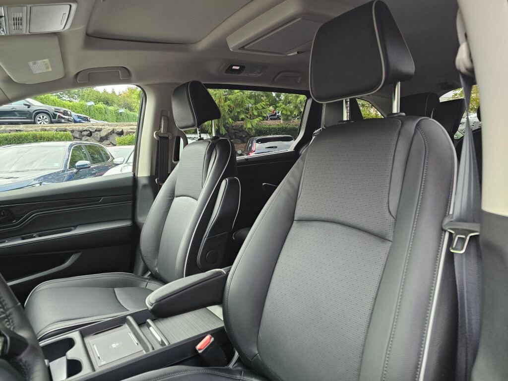 New 2026 Honda Odyssey Elite image 24