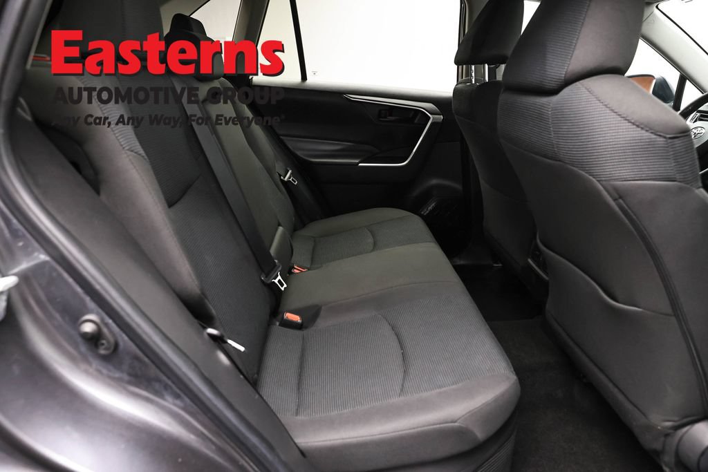 Used 2023 Toyota RAV4 LE AWD/4WD image 23