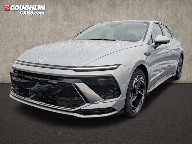 Certified 2024 Hyundai Sonata SEL w/ Convenience Package image 3