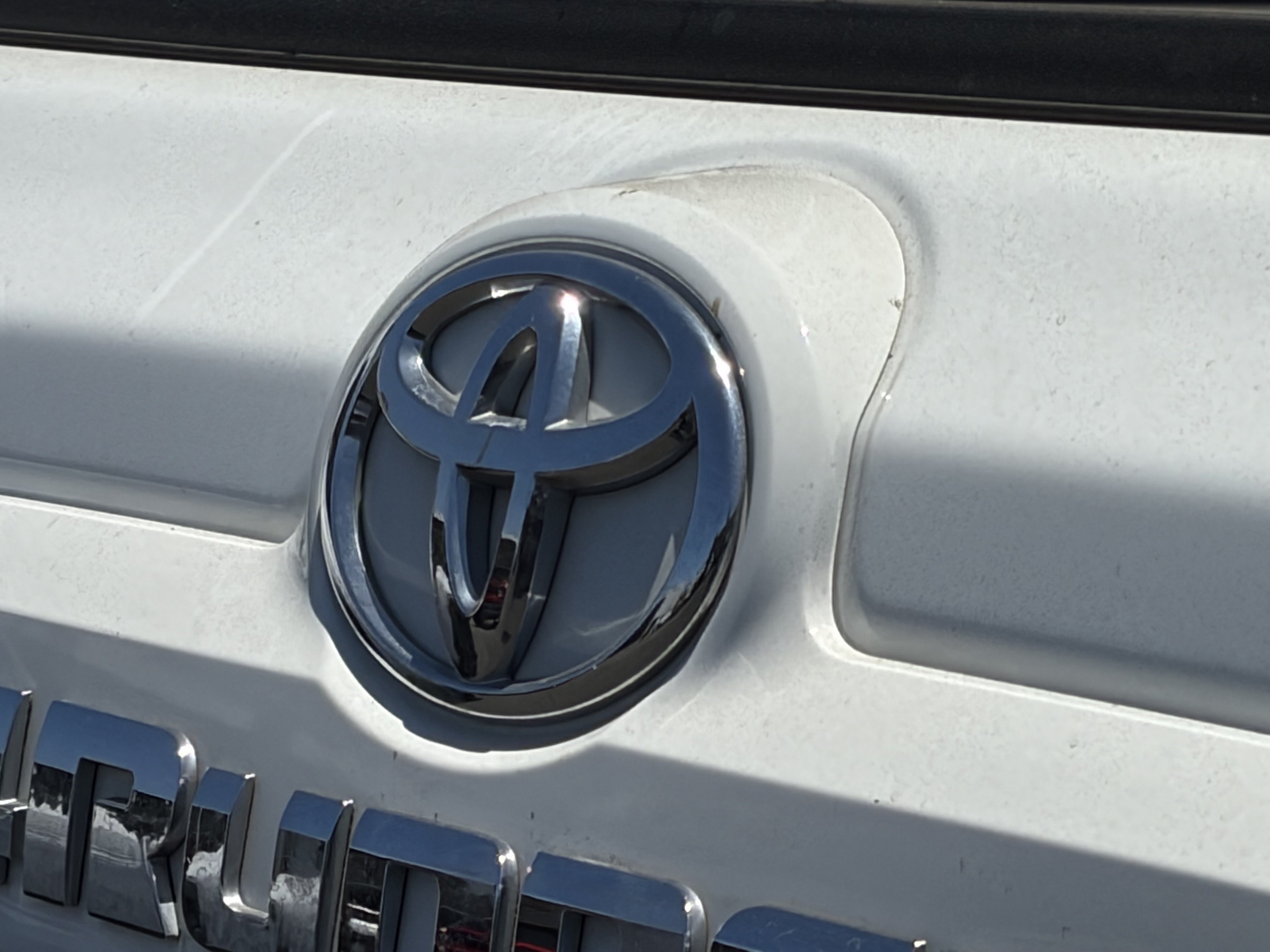 Certified 2024 Toyota 4Runner SR5 AWD/4WD image 4