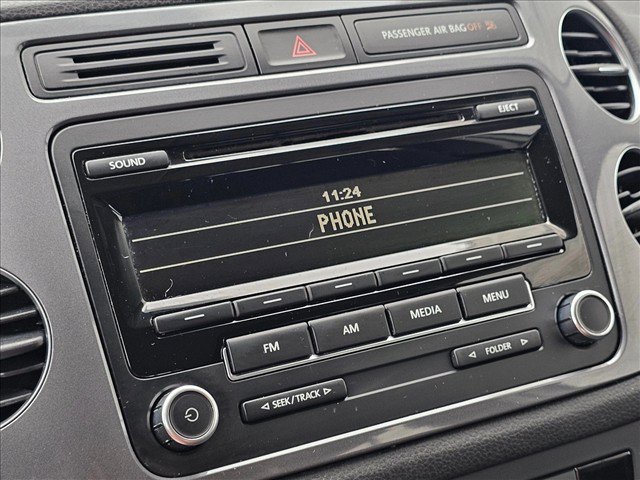 Used 2013 Volkswagen Tiguan S FWD image 29