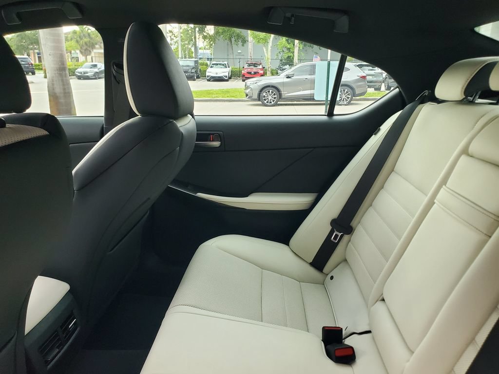 Used 2021 Lexus IS 350 F Sport w/ Accessory Package 2 AWD/4WD image 11