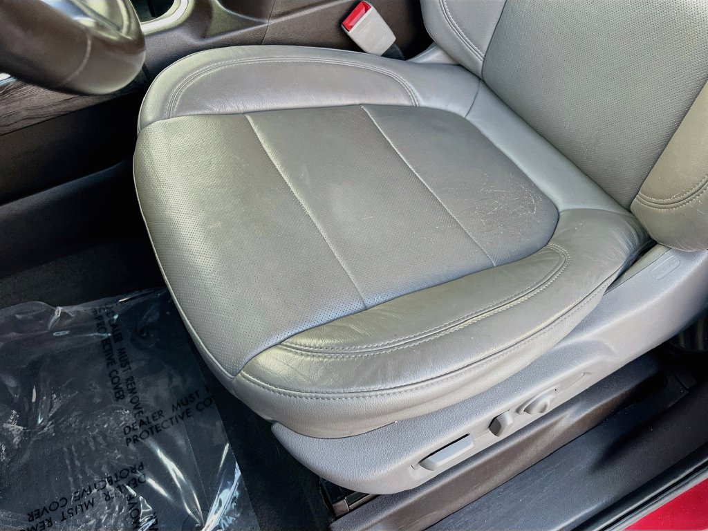 Used 2020 Chevrolet Silverado 1500 LTZ RWD image 19