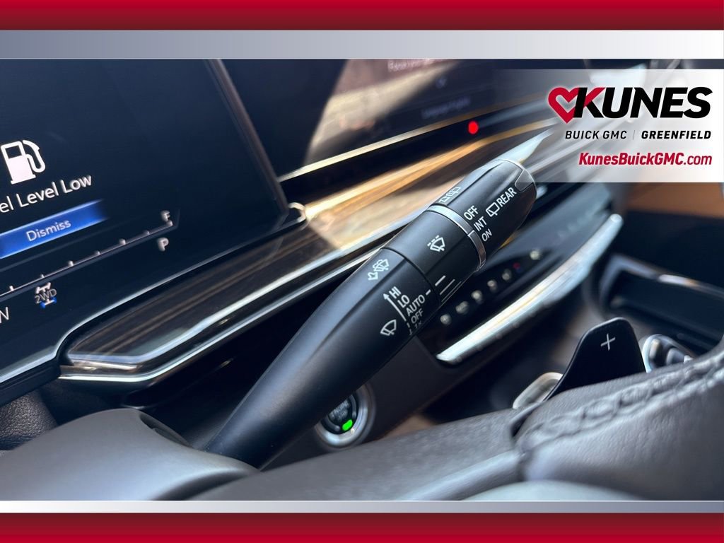 Used 2021 Cadillac Escalade Sport w/ Driver Assist Tech Package image 19