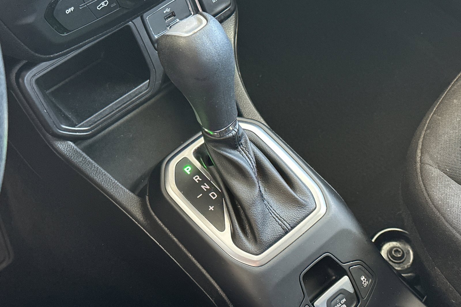 Used 2021 Jeep Renegade Latitude w/ Convenience Group image 20