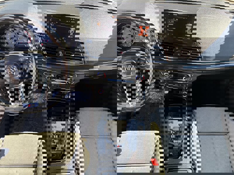 Used 2022 Audi SQ5 Premium image 25