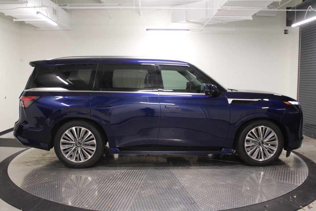 New 2025 INFINITI QX80 Luxe AWD/4WD image 8