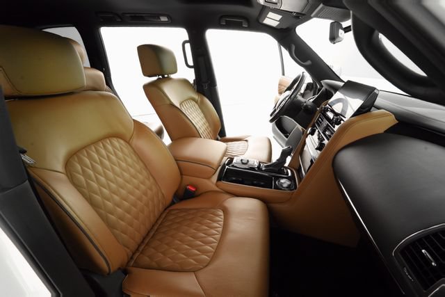 Used 2024 INFINITI QX80 Sensory AWD/4WD image 17