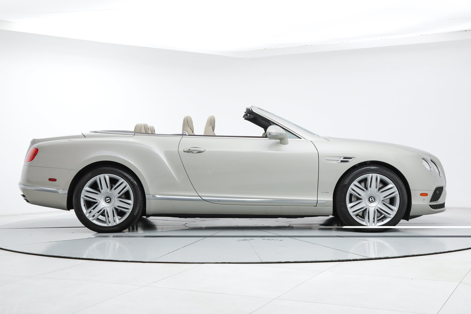 Used 2016 Bentley Continental GT AWD/4WD image 10