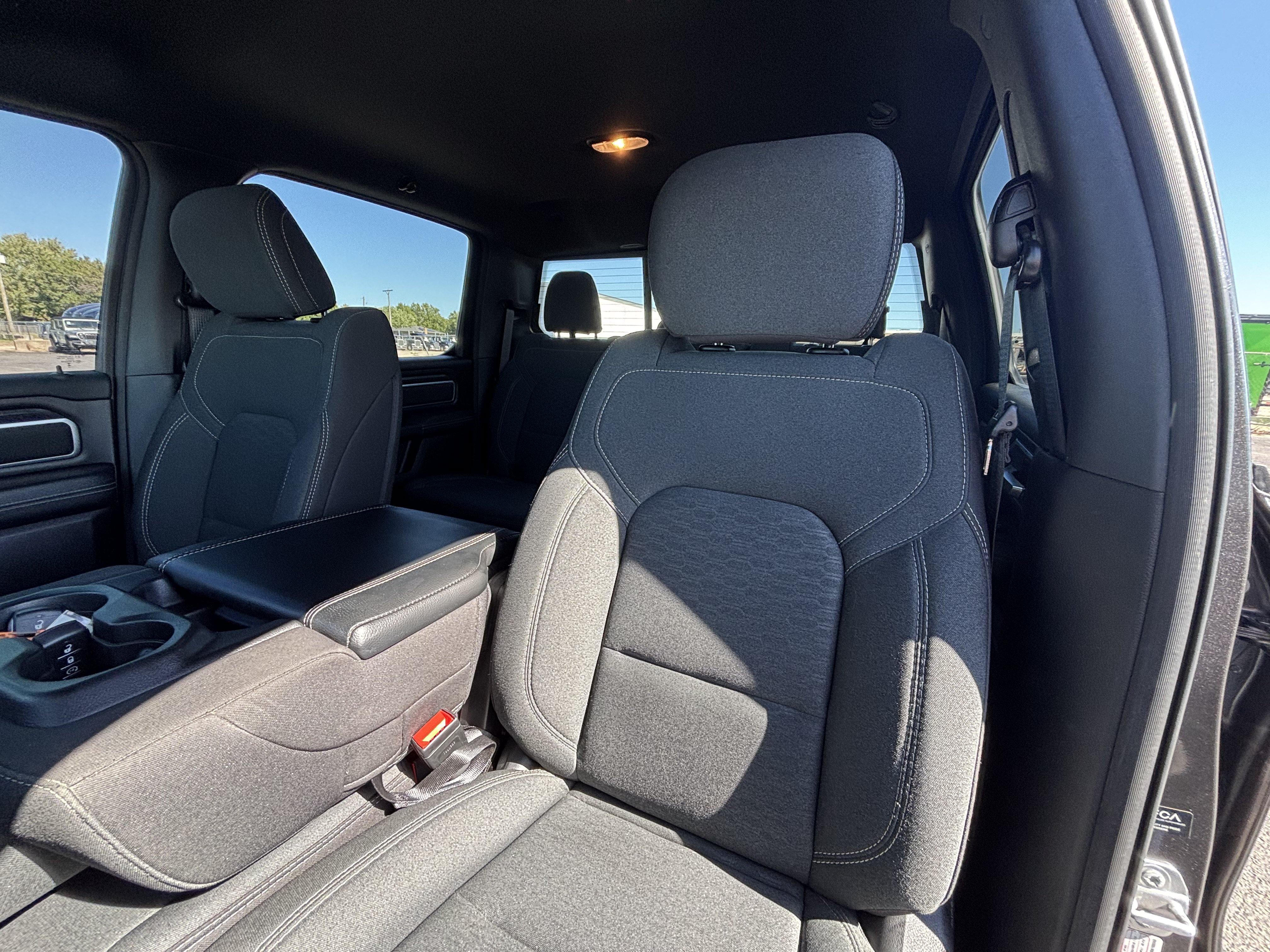 Used 2025 RAM 1500 Big Horn AWD/4WD image 11