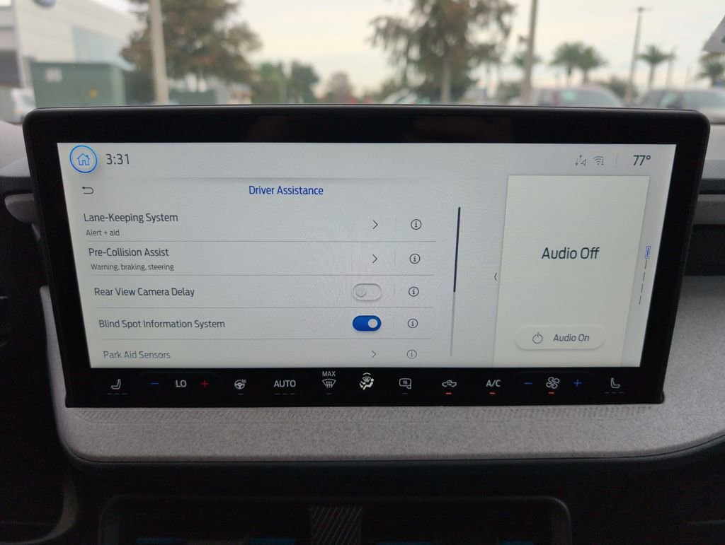 New 2025 Ford Maverick XLT w/ XLT Luxury Package image 20