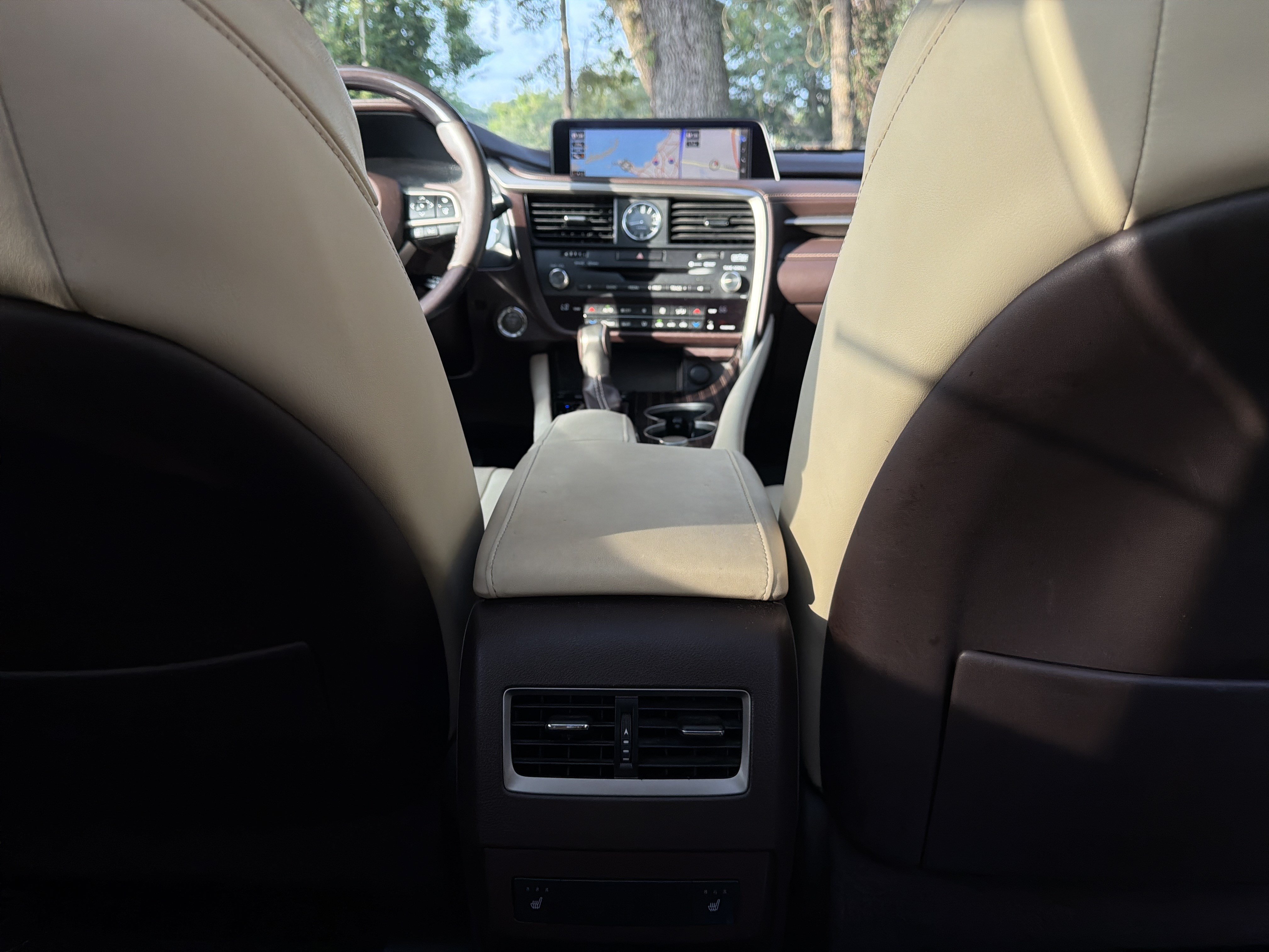 Used 2016 Lexus RX 350 FWD w/ Luxury Package image 38