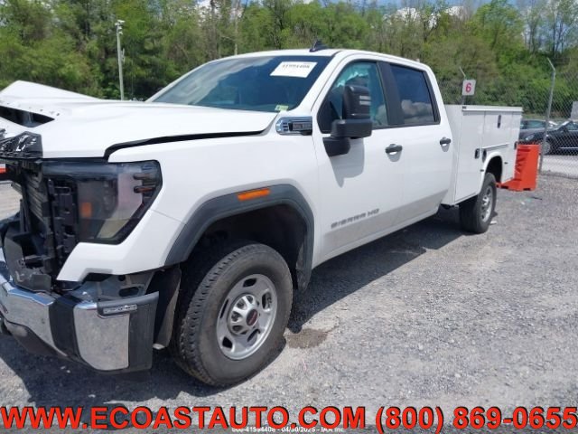 Used 2024 GMC Sierra 2500 Pro w/ Convenience Package AWD/4WD image 4