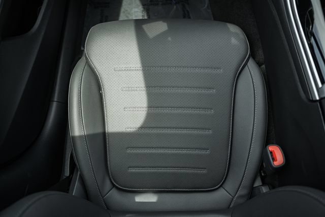New 2026 Mercedes-Benz C 300 4MATIC Sedan image 29