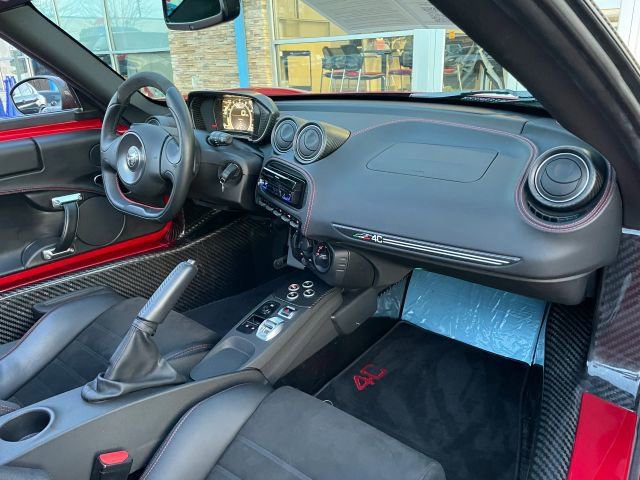 Used 2020 Alfa Romeo 4C Spider image 36