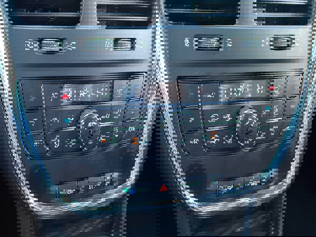 Used 2019 Dodge Grand Caravan GT image 34