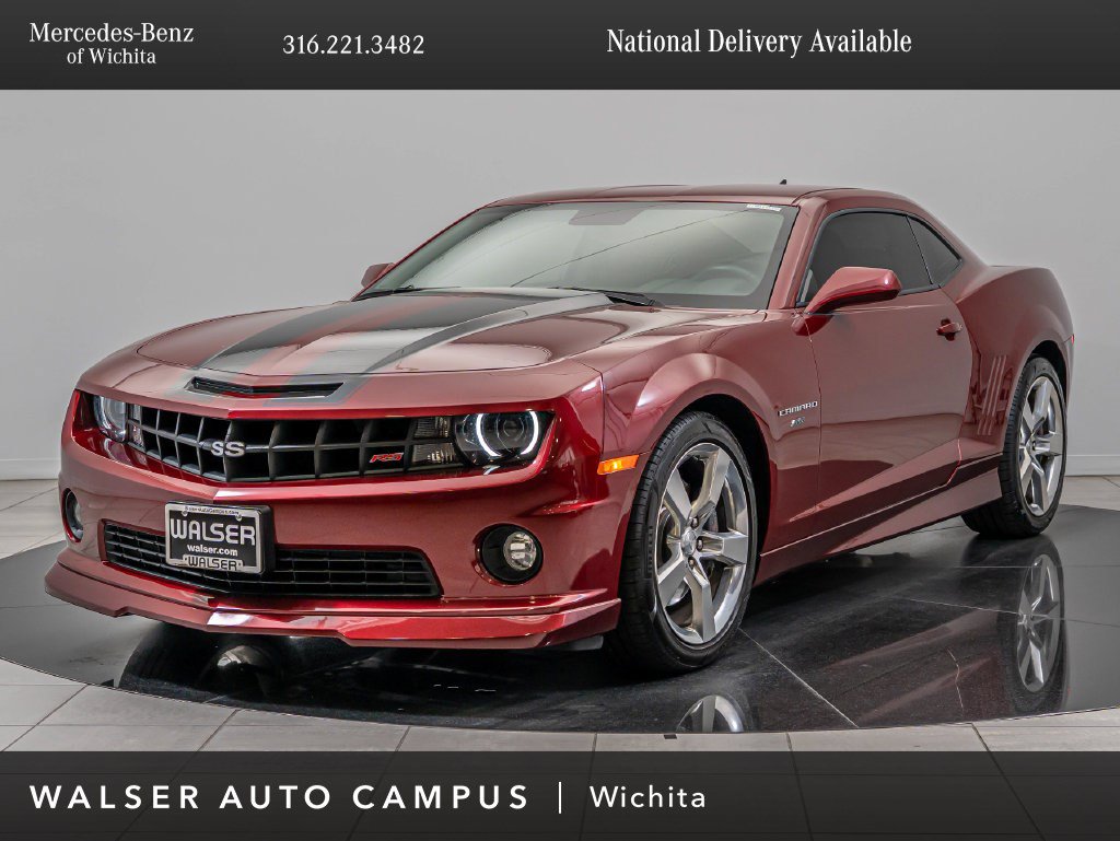 Used 2010 Chevrolet Camaro SS w/ RS Package RWD image 1