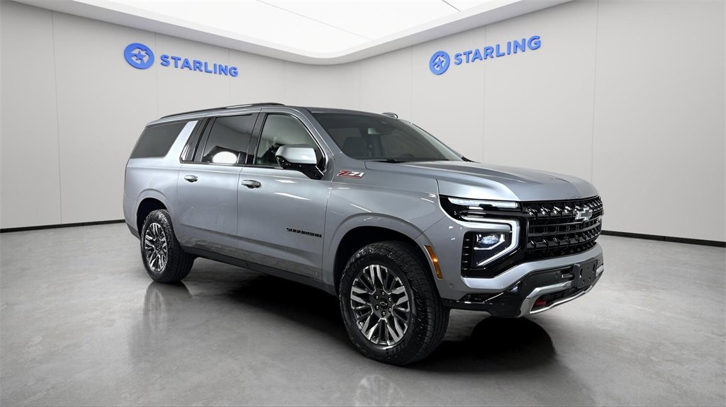 Used 2025 Chevrolet Suburban Z71 image 14