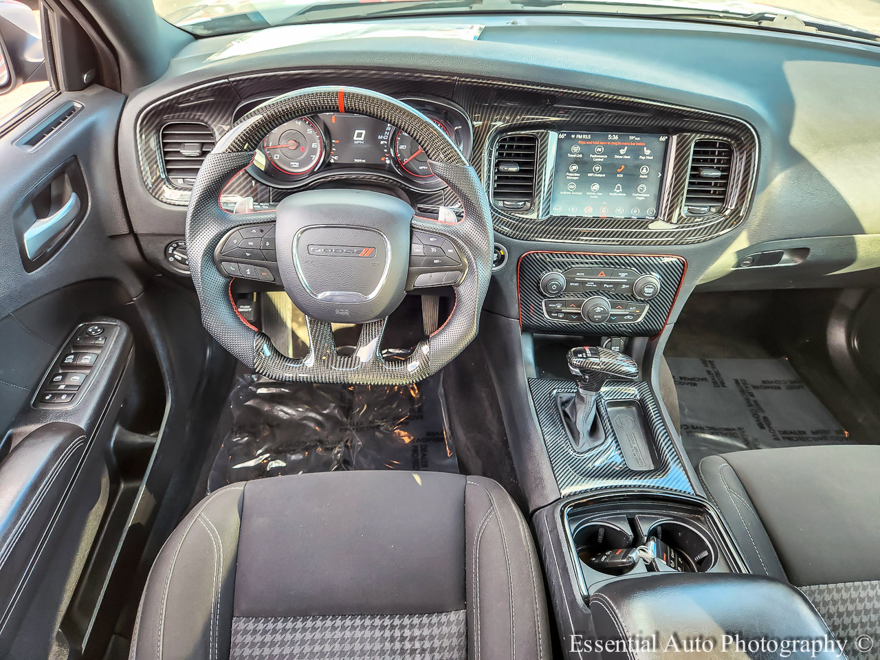 Used 2018 Dodge Charger GT w/ Navigation & Travel Group AWD/4WD image 12