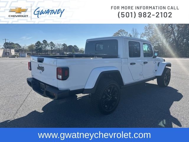 Used 2025 Jeep Gladiator Sport image 5