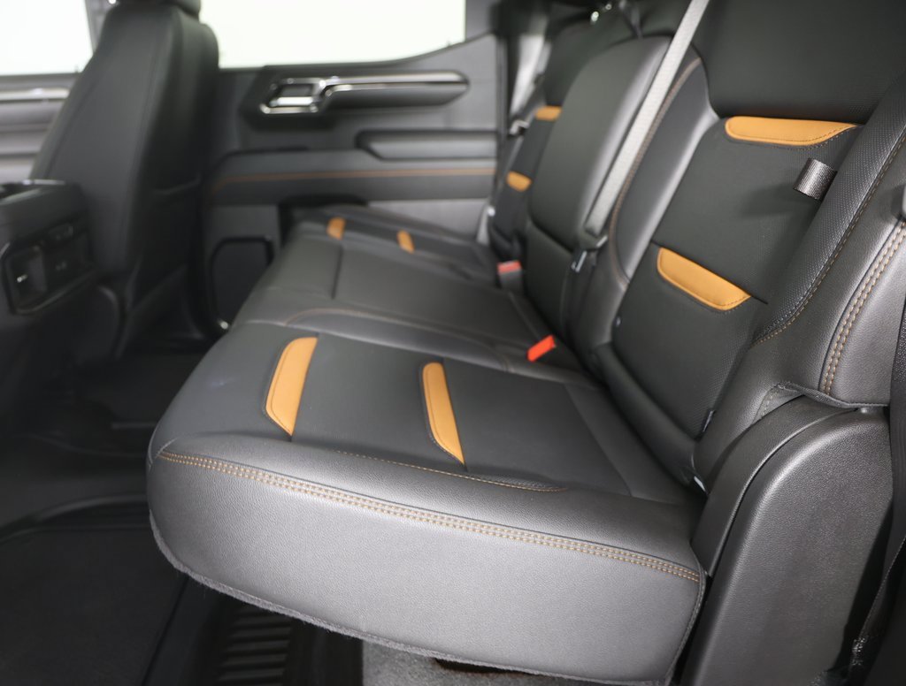 Certified 2024 GMC Sierra 1500 AT4 w/ Technology Package image 10