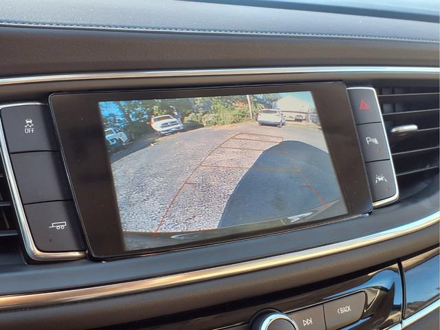 Certified 2018 Buick Enclave Premium w/ Experience Buick Package FWD image 8