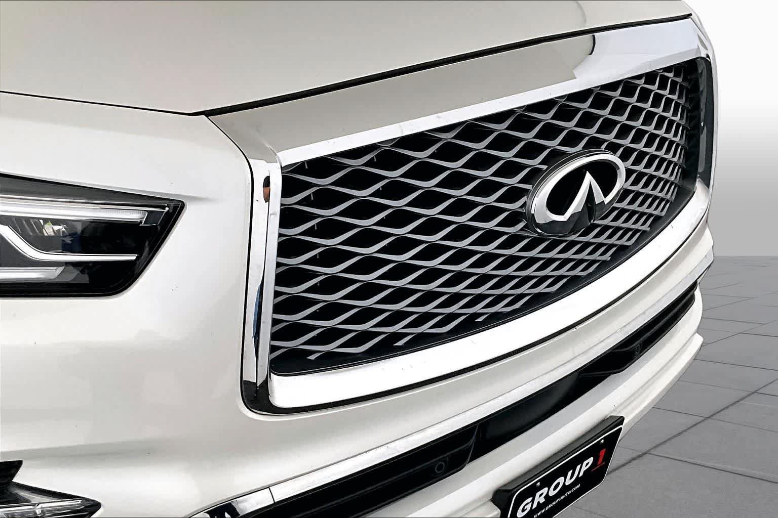 Used 2022 INFINITI QX80 Sensory w/ Cargo Package AWD/4WD image 29