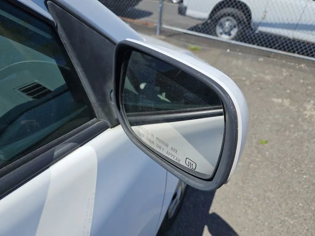 Used 2010 Toyota Corolla LE FWD image 5