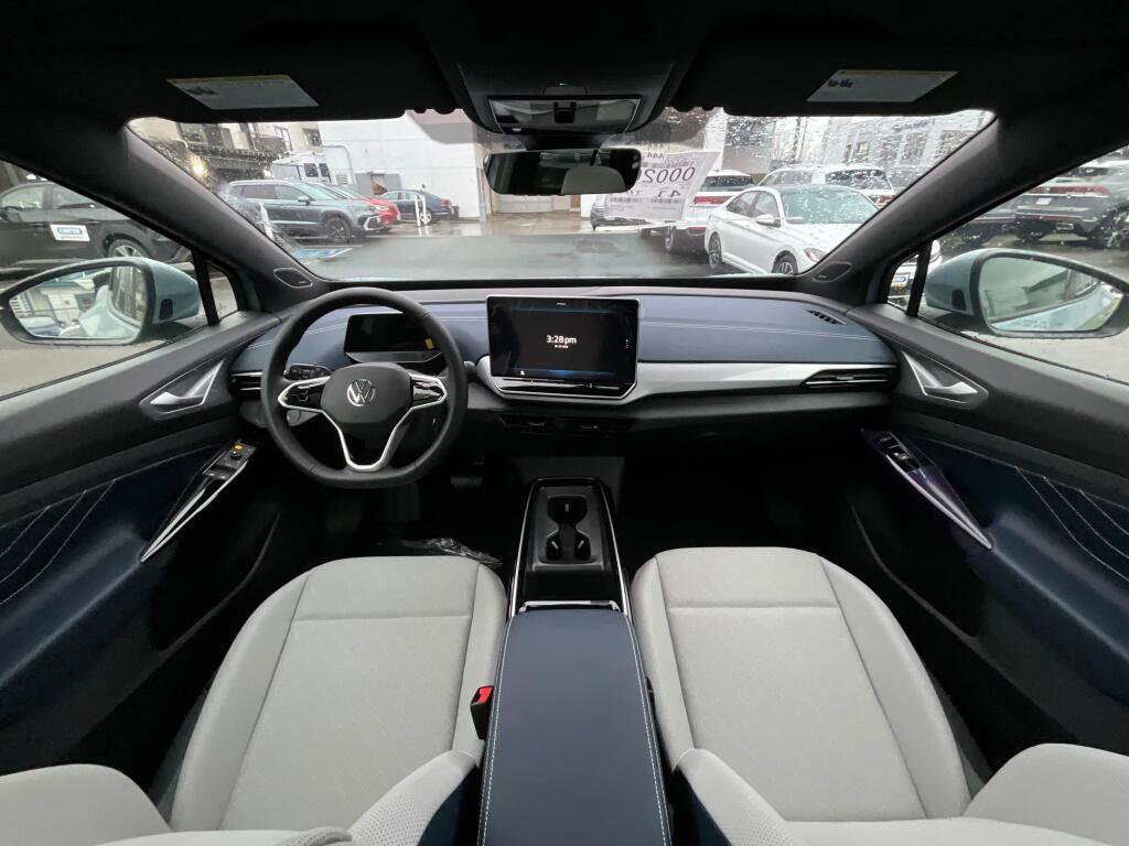 New 2026 Volkswagen ID.4 Pro S Plus image 15