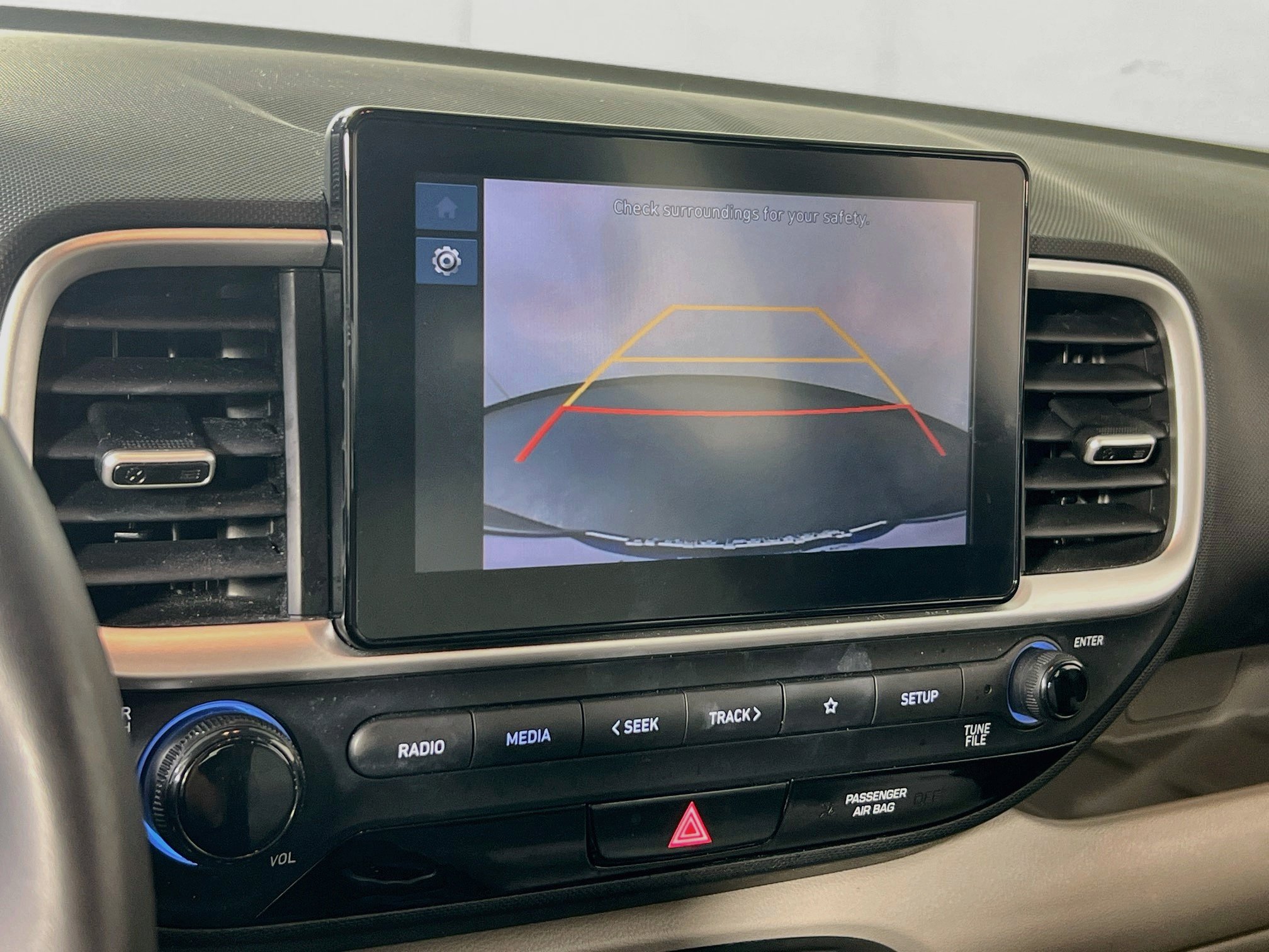 Used 2023 Hyundai Venue SEL w/ Cargo Package FWD image 13