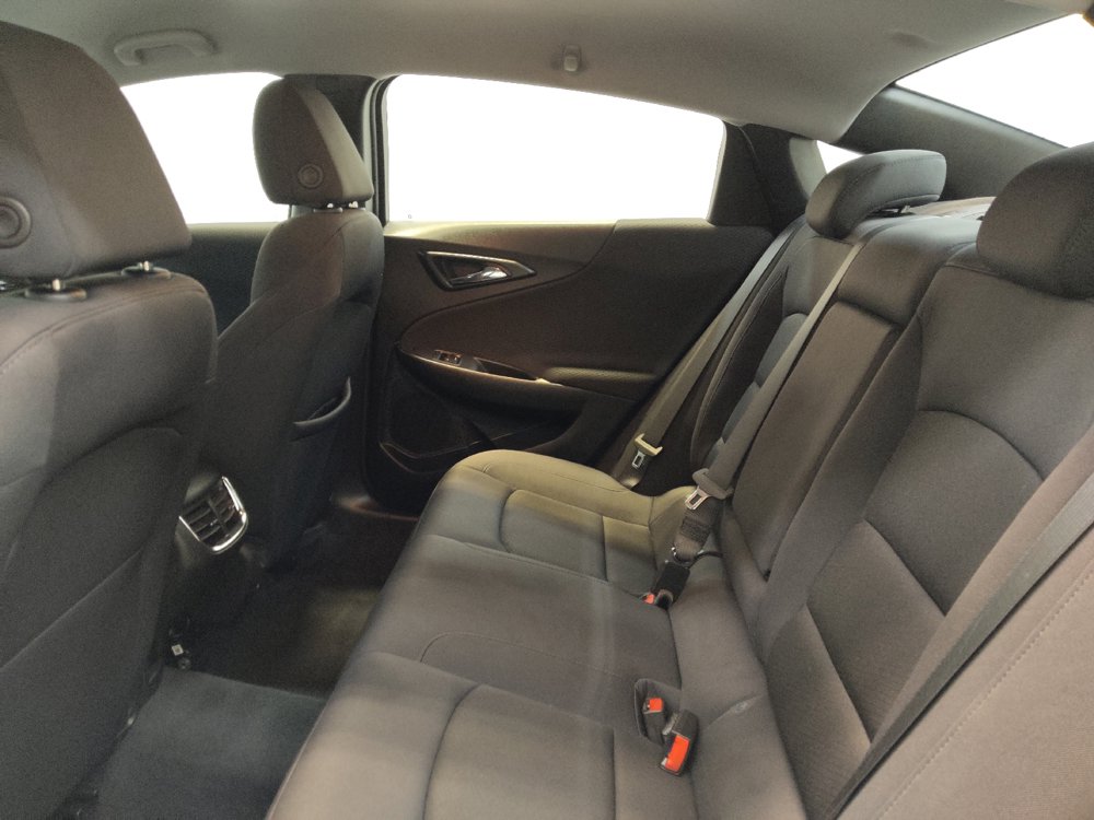 Used 2023 Chevrolet Malibu LT FWD image 18