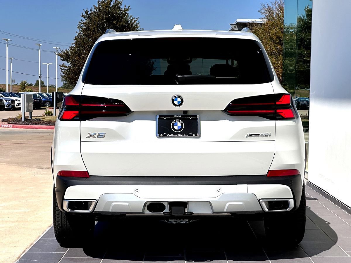 New 2026 BMW X5 xDrive40i w/ Climate Comfort Package image 6