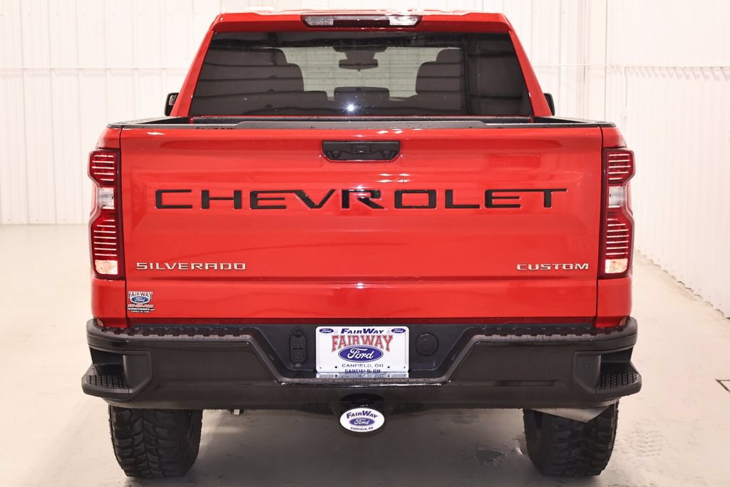 Used 2026 Chevrolet Silverado 1500 Custom Trail Boss AWD/4WD image 8
