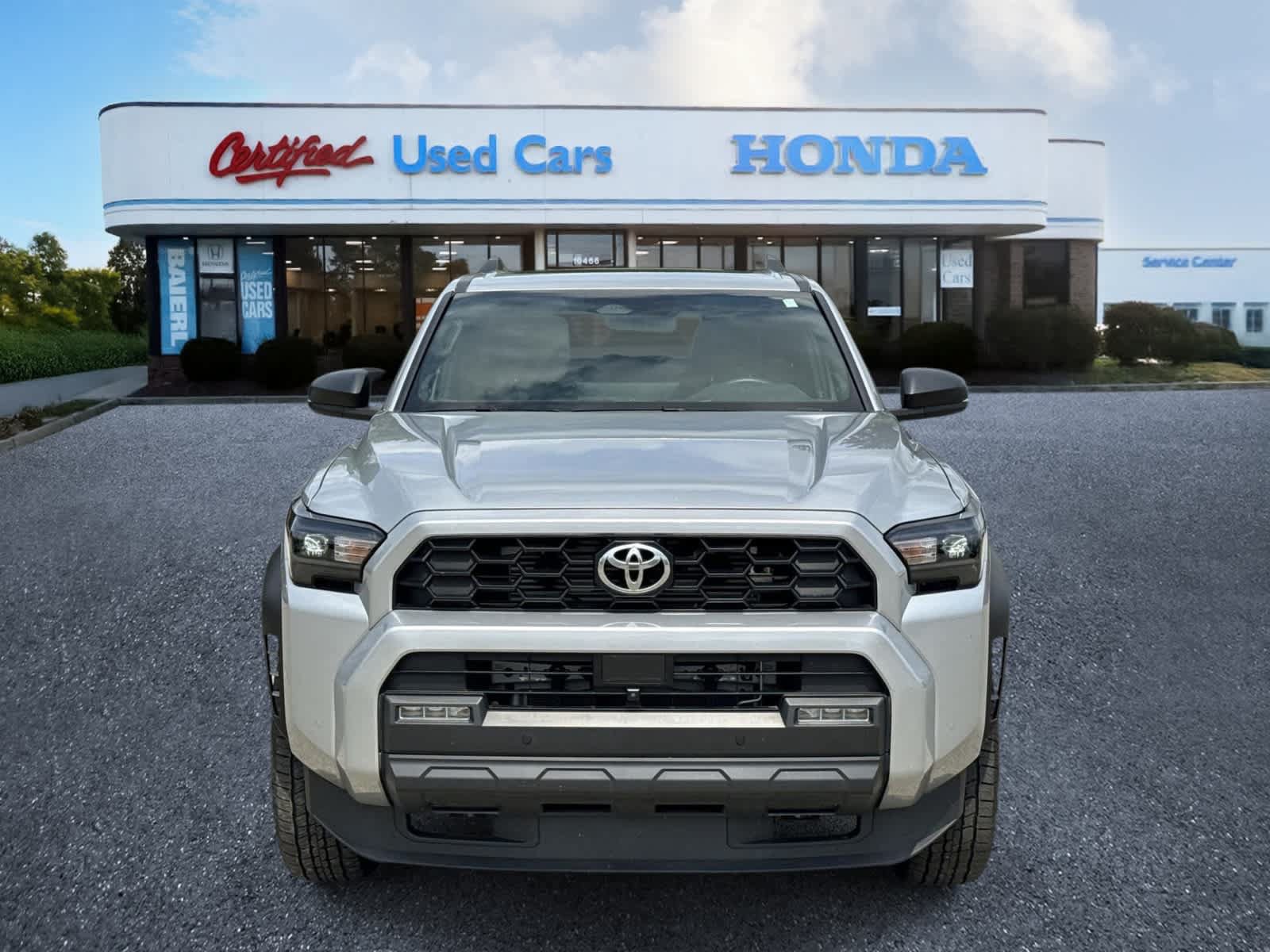 Used 2025 Toyota 4Runner TRD Off-Road Premium AWD/4WD image 8
