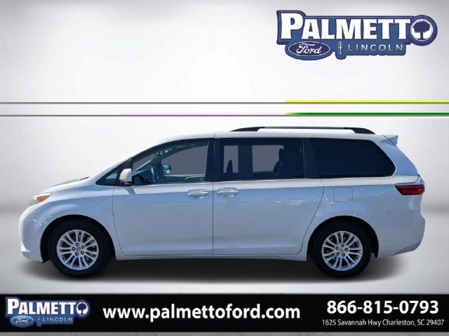 Used 2016 Toyota Sienna XLE FWD image 6