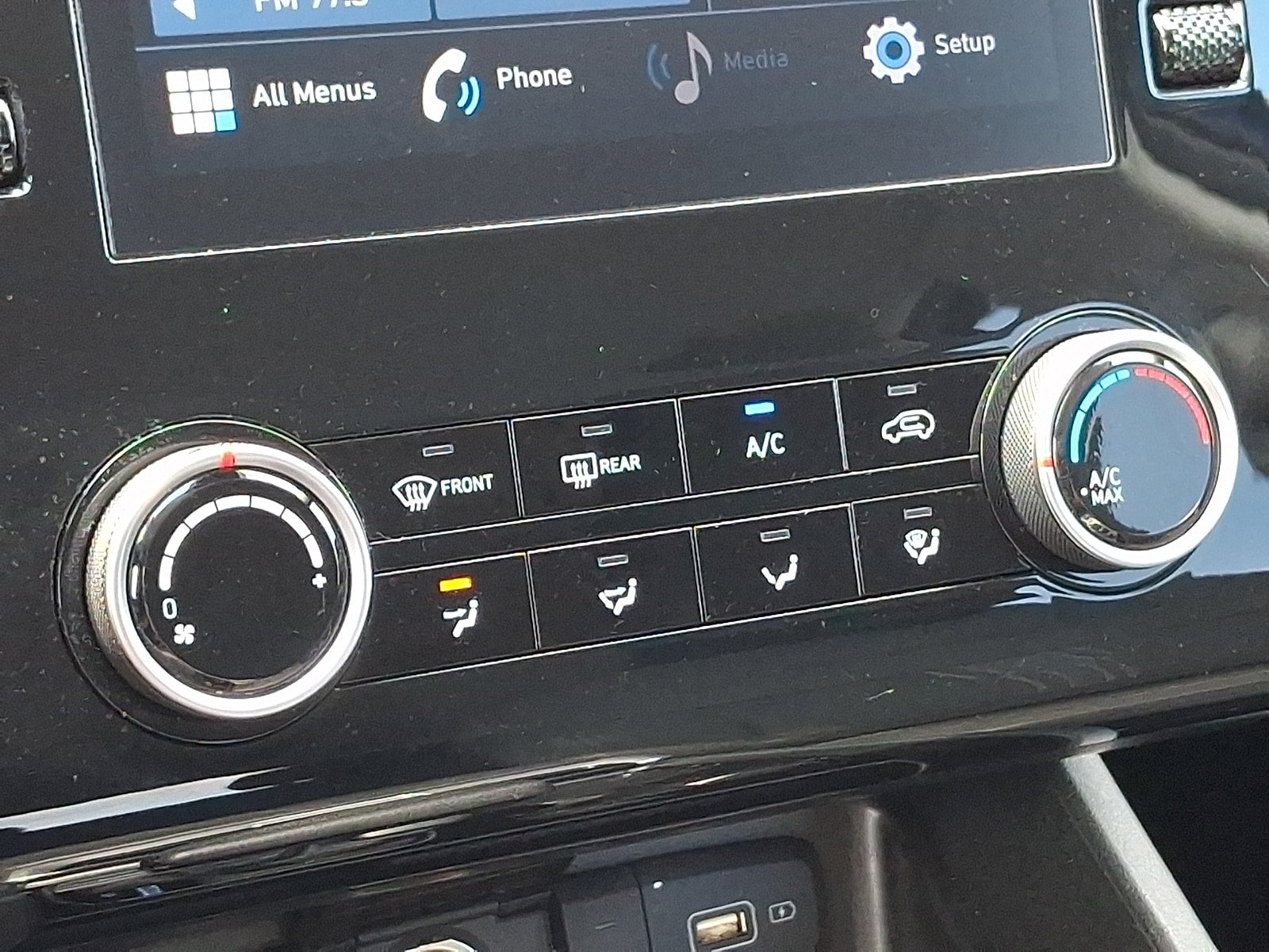 Certified 2023 Hyundai Tucson SEL AWD/4WD image 16