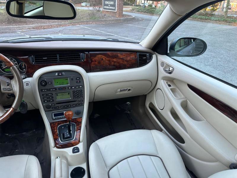 Used 2007 Jaguar X-TYPE 3.0 image 31