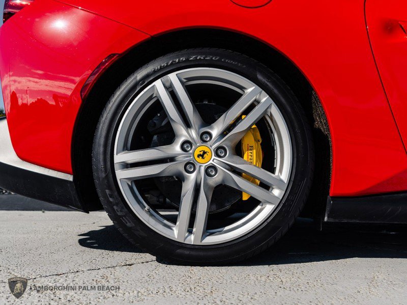 Used 2019 Ferrari Portofino image 43