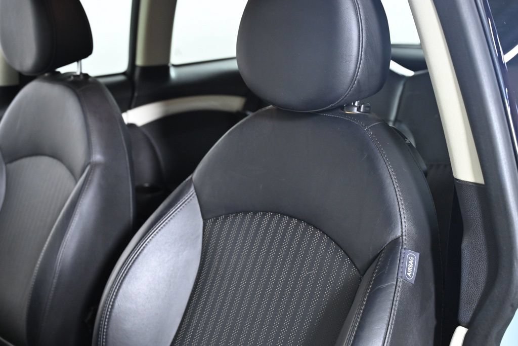 Used 2013 MINI Cooper Clubman FWD image 20