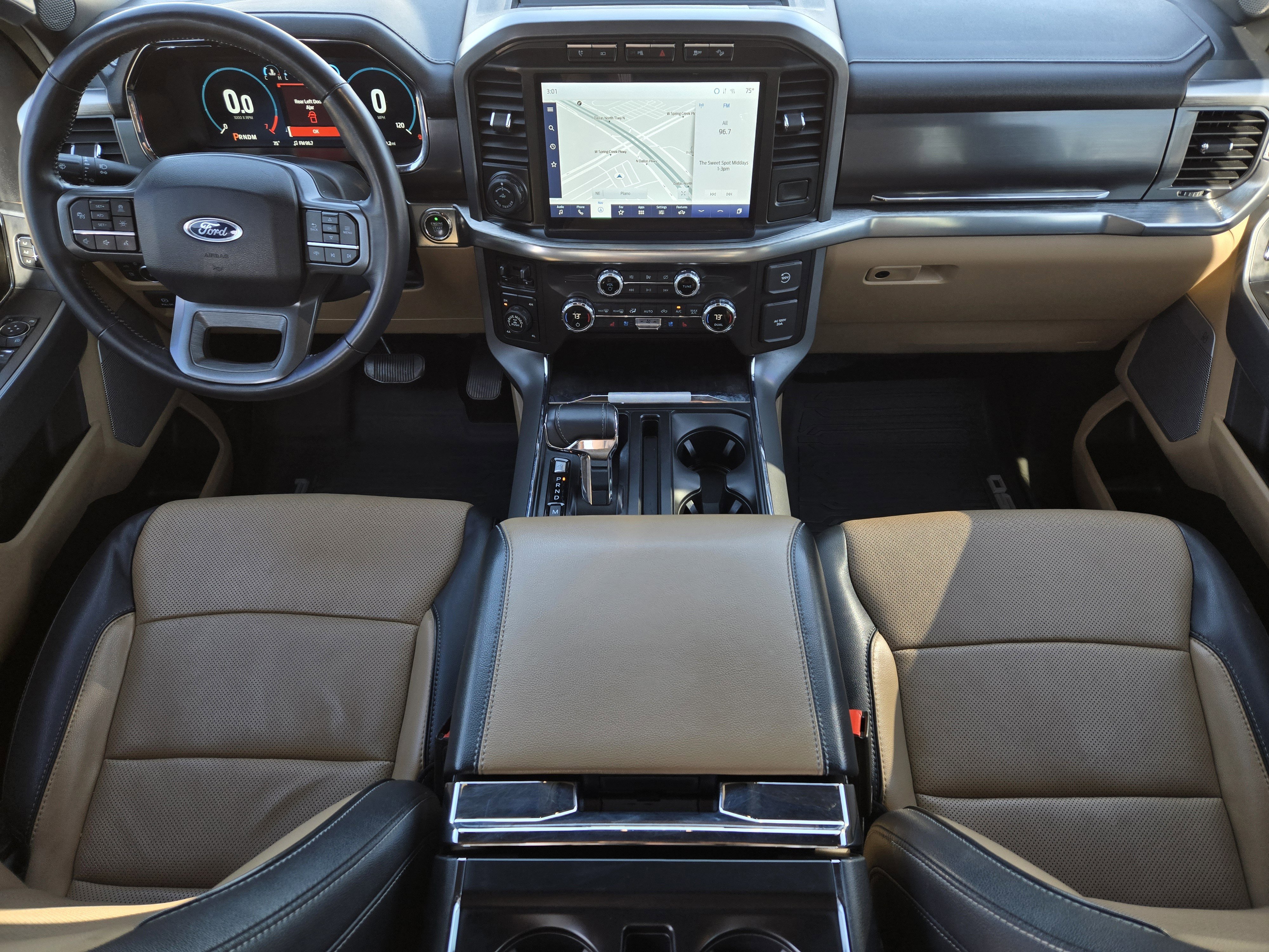 Used 2021 Ford F150 Lariat w/ Max Trailer Tow Package image 29