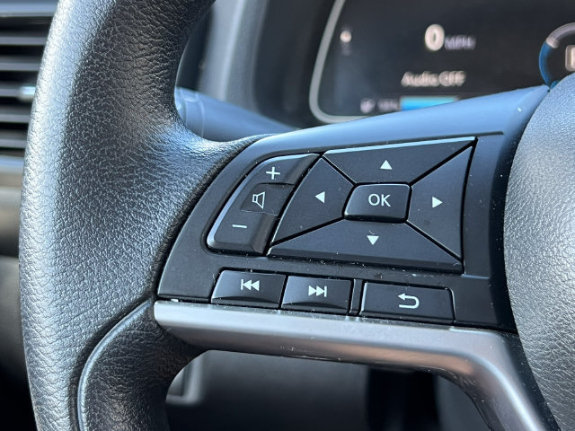 Used 2025 Nissan Leaf S FWD image 16