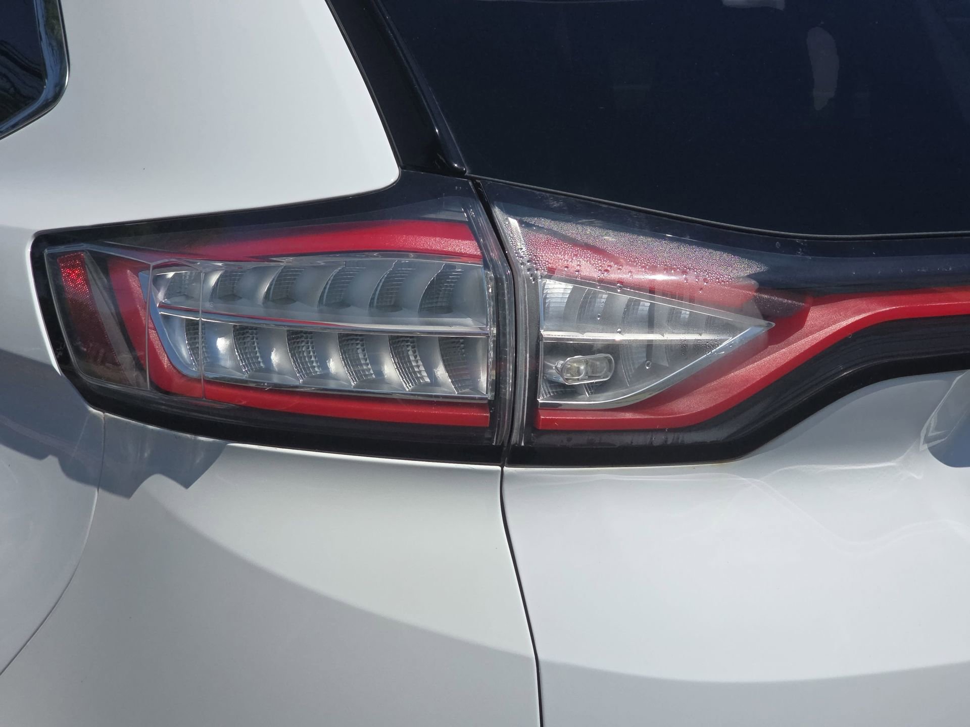 Used 2015 Ford Edge SEL FWD image 30