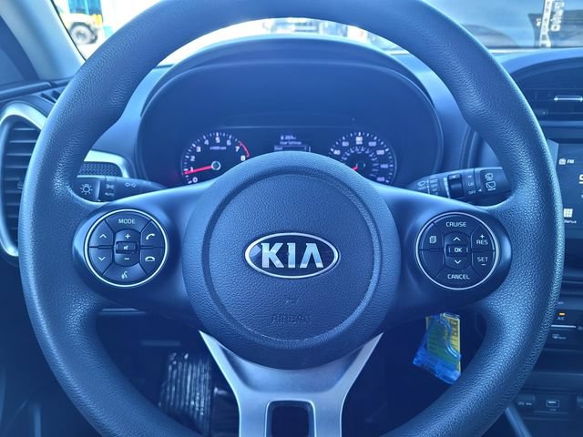 Used 2021 Kia Soul LX FWD image 25