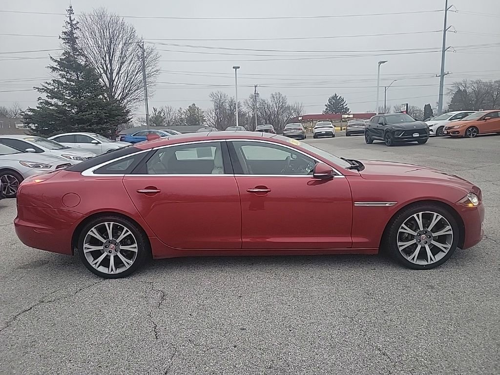 Used 2017 Jaguar XJ L Portfolio image 8