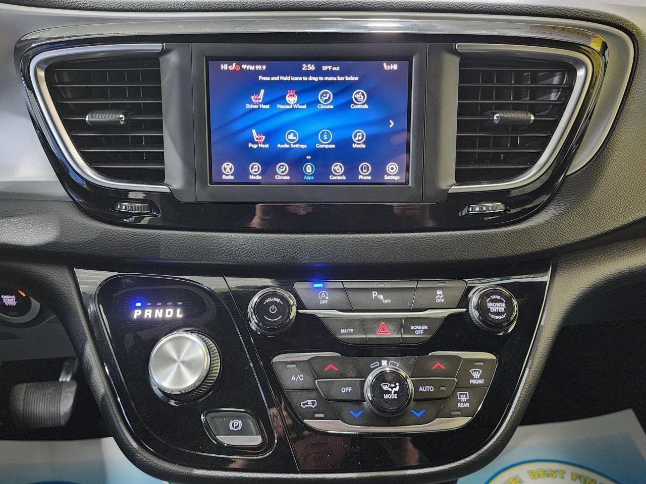 Used 2020 Chrysler Pacifica Touring w/ S Appearance Package image 15